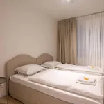 New Flat On A Top-level Location For 6 *