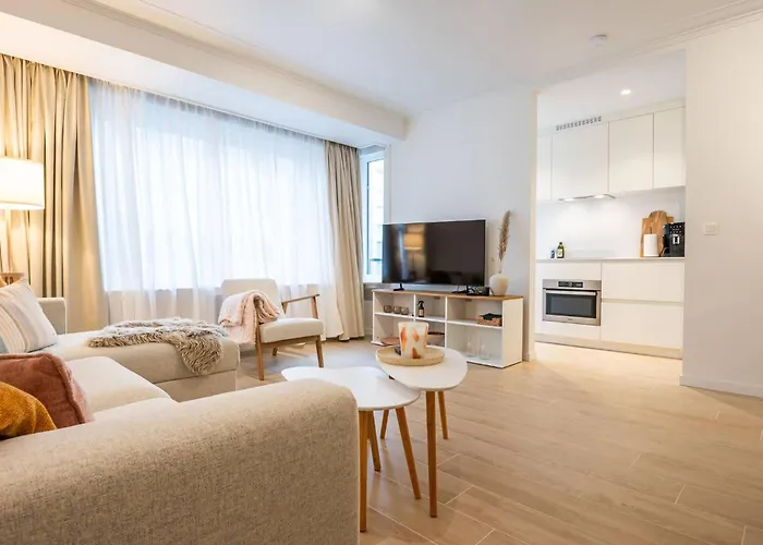 New Flat On A Top-level Location For 6 *